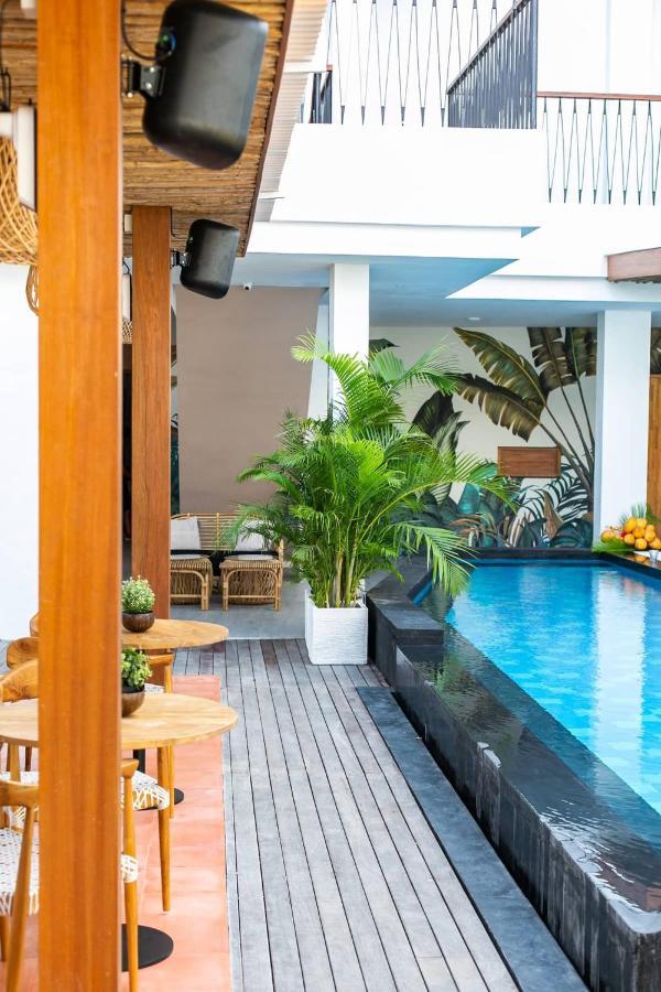 Coco & Pineapple Pants Hostel - Canggu, Bali Экстерьер фото